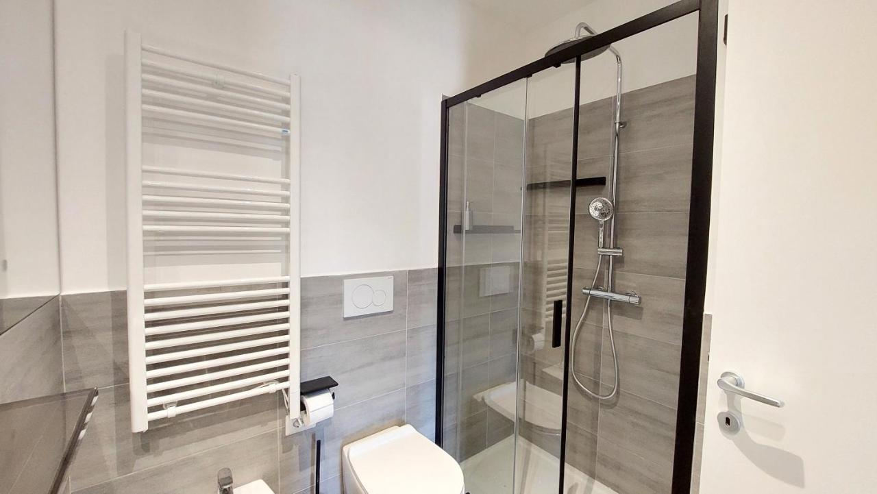 Dimora San Bartolomeo - Design, Panoramic View & Culture Apartman Róma Kültér fotó