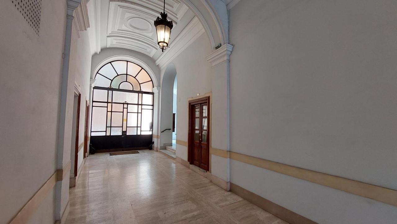 Dimora San Bartolomeo - Design, Panoramic View & Culture Apartman Róma Kültér fotó
